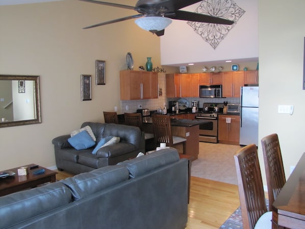 Open design w/ high ceiling in living/kitchen area