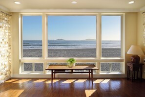 The endless expanse beyond Silver Strand State Beach, just out the window. 