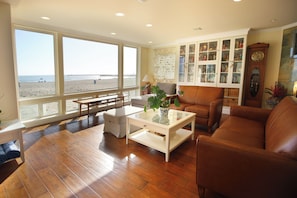 Awesome views of the beach directly out of the second story living room window. 