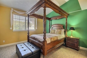 Guest bedroom