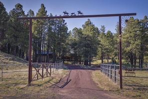 driveway entrance