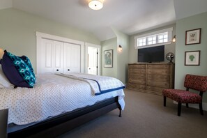 2nd master bedroom