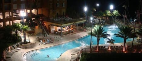 Two Heated pools year around, free wifi, shuttle service, SHOPPING,