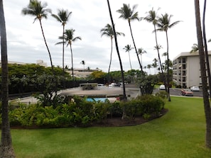 A view to look forward to: from our lanai (balcony) at Kihei Akahi!