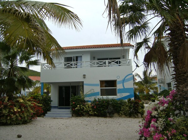 View of the villa from the pool entrance.