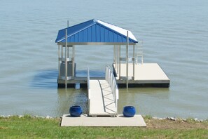 Private Covered Dock    Depth at Summer Pool is 6-7 ft.   