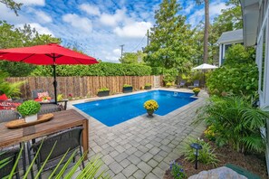 Beautiful 12x27 in ground pool