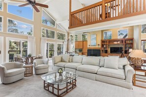 Open Living Area at 20 Red Cardinal