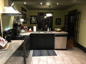 Kitchen - SS appliances and Granite counters