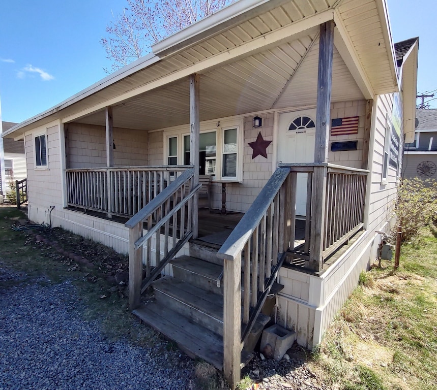 A small vacation rental in Hampton Beach, New Hampshire