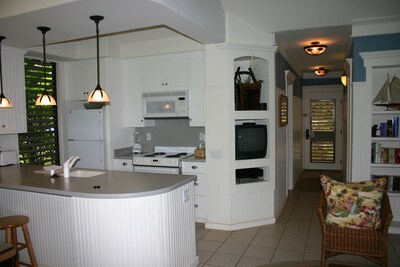 OMG! Killer Condo on Kauai's Best Beach! Extensive remodel; GR8 deal; #LIT