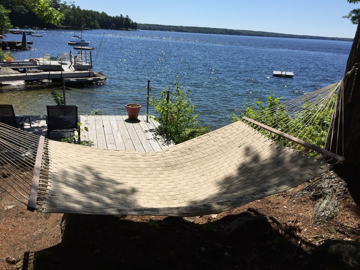 Rustic Family-Friendly Cabin on Sebago Lake – Private Sandy Beach