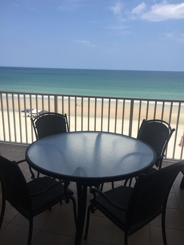 Balcony right on the beach!