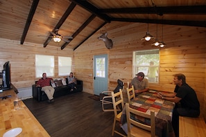 Living /Dining Room Area