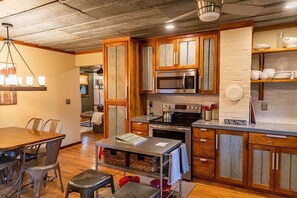 Kitchen and dining table