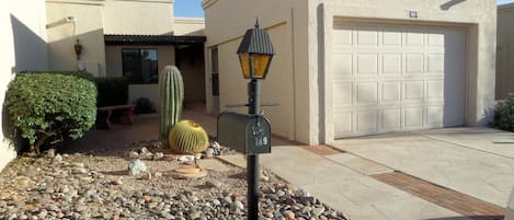 Front entry and oversized 1 car garage