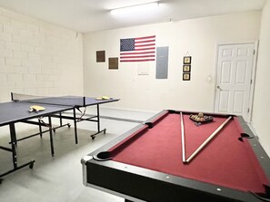 Garage-turned games room