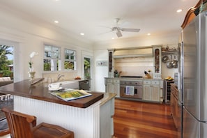 Kitchen with Viking oven/range