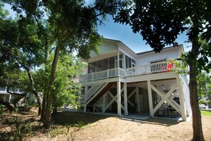 A large screen porch and two huge decks provide a nice view over the back yard. 