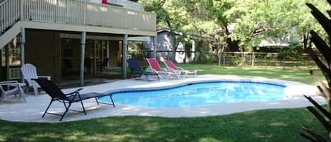 Back yard/Pool