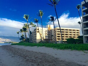 We hope to be able to book your Maui Vacation at the Sugar Beach Resort. 