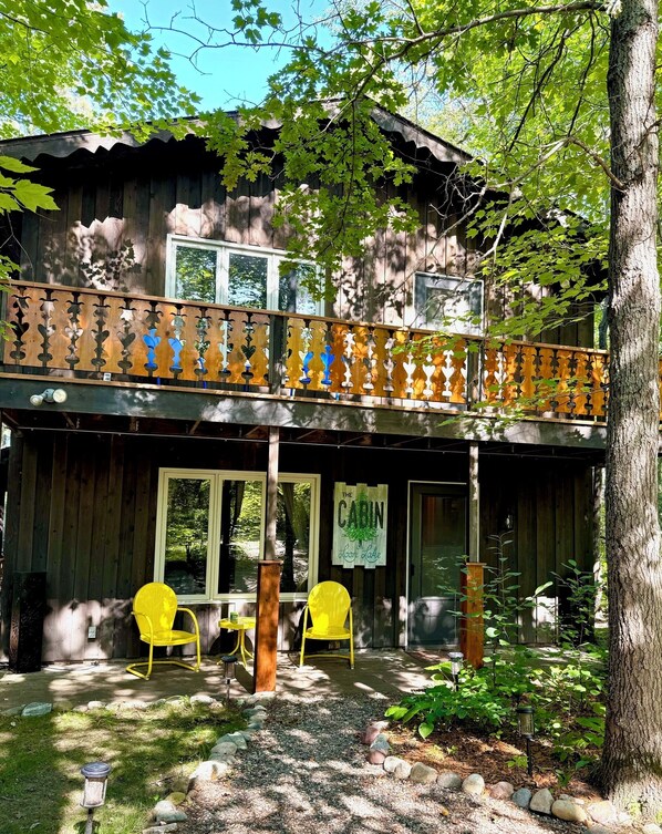 Welcome to The Cabin on Loon Lake!