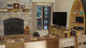 Living room with queen sofa sleeper and twin sofa sleeper
