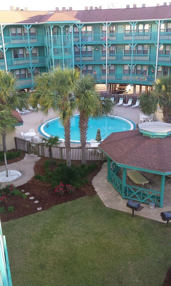 Sea Breeze pool is great for families