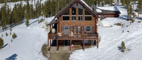 The home sits on the top of Winter Park Highlands. 