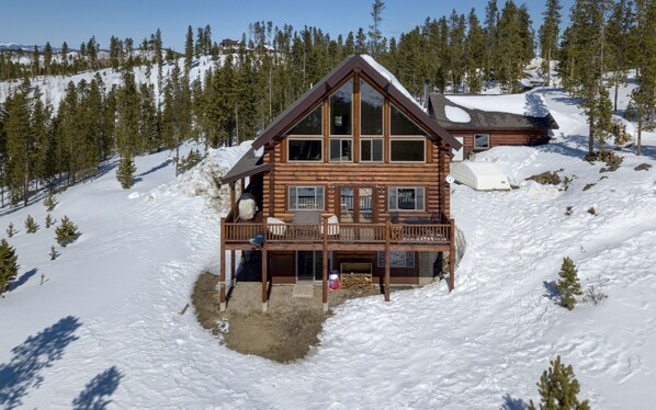 The home sits on the top of Winter Park Highlands. 
