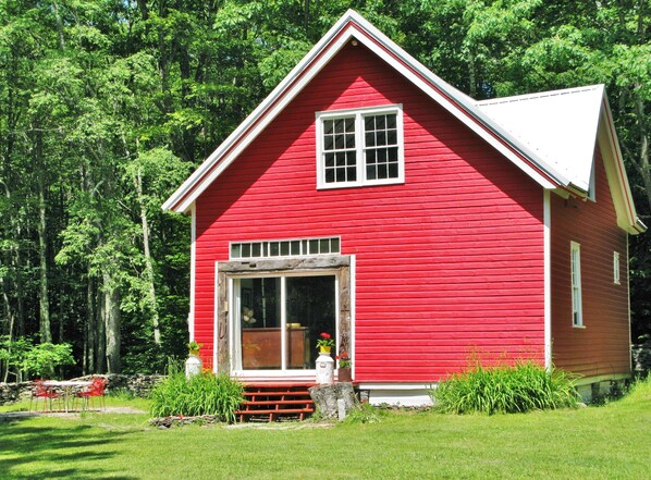 The Catskills Red Barn