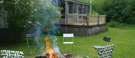 Enjoy evenings with the fire-pit or in the screened in porch