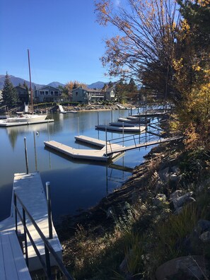 Private dock bring your boat!
