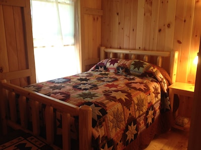 Gorgeous, Amish-Built Post and Beam Cabin on 10 acres, relax and unplug!