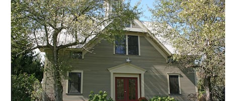 I built this house in honor of a carriage barn in a nearby town