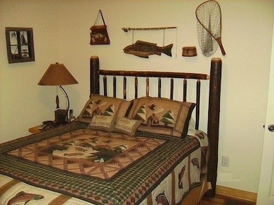 Ole Hickory,  $500 a Week, Best Deal in the Smokies