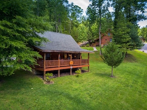 Pigeon Forge Cabin Rental - A Smoky Getaway - Covered Back Deck in a Resort Setting