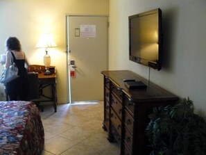 New 50 inch LED LG TV