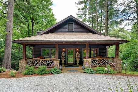 Horseshoe Cabin