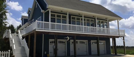 Welcome to Blue Reeds, View From Driveway