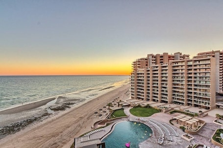Amazing Ocean Front Views