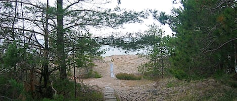 Path to the Private Beach