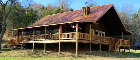 Chimney Mill Cabin -- close by Kings River Falls