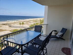Enjoy your meals and afternoon naps on the spacious balcony!