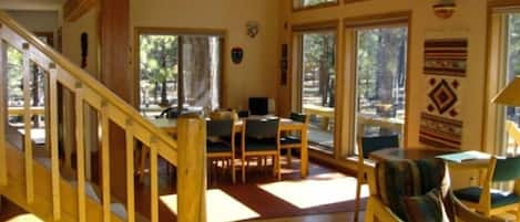 Beautiful great rm: wood & tile floors, pine ceilings & clerestory windows