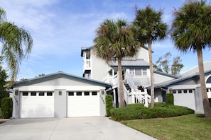 First floor unit with driveway 