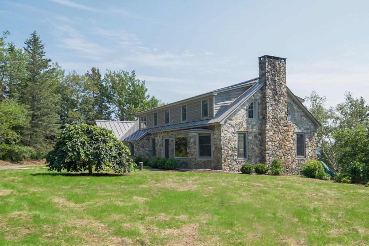 Main Image