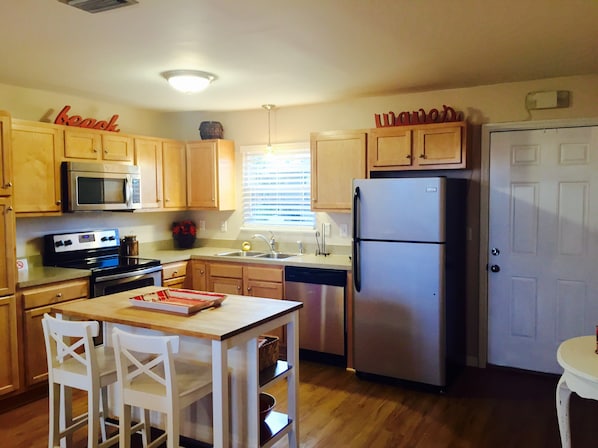 Newly Remodeled kitchen ready for you to cook in!