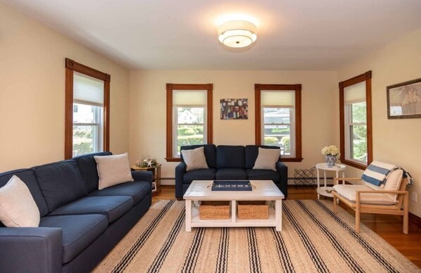 Living room with 50" HDTV