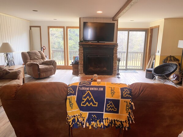 Spacious Great Room